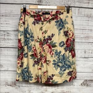 Vintage Breeches Floral Print Shorts Cottagecore Size 8 Tan Red